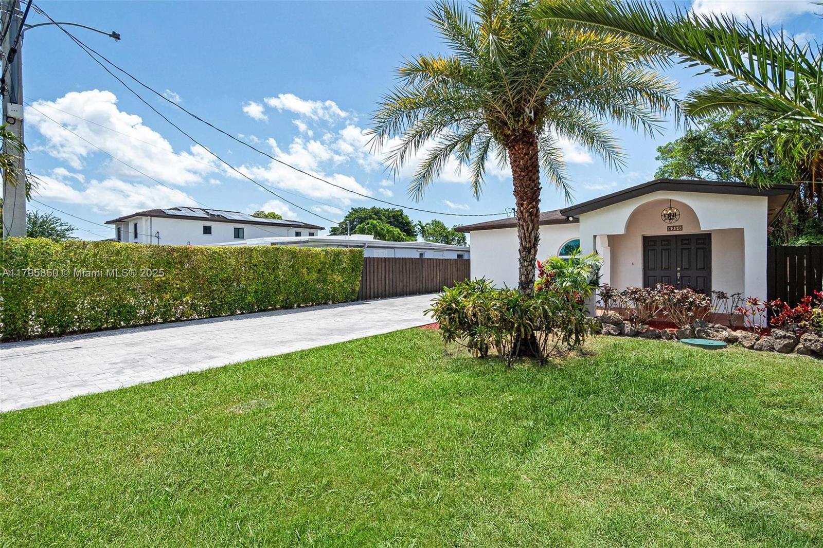 CORAL VILLA REV - Residential Lease
