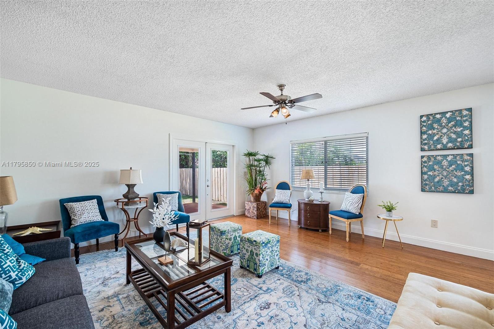 CORAL VILLA REV - Residential Lease