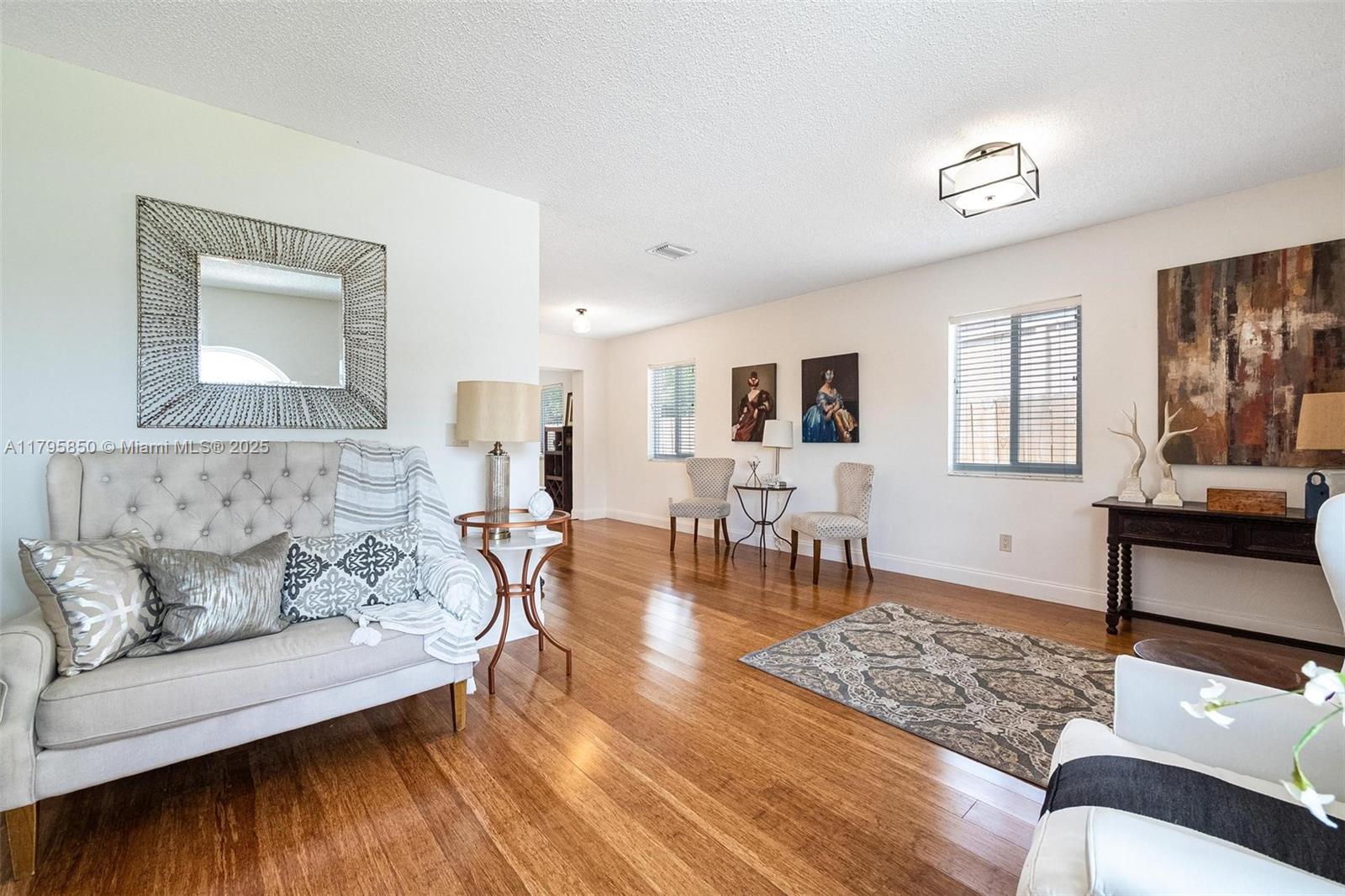 CORAL VILLA REV - Residential Lease