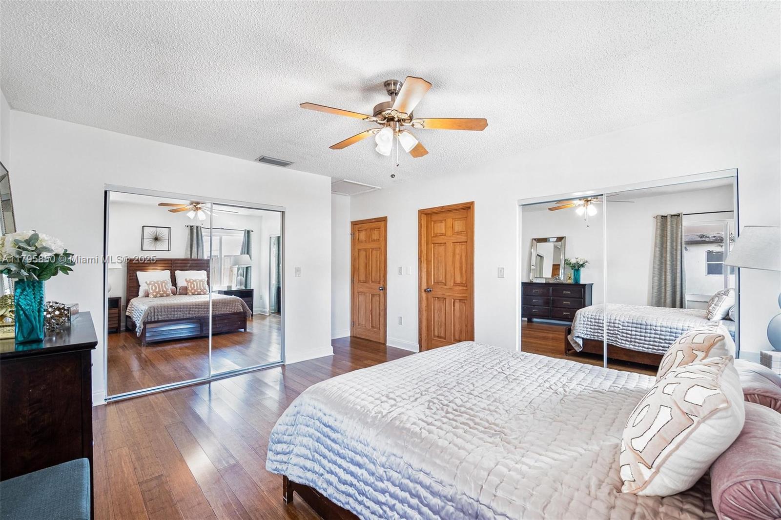CORAL VILLA REV - Residential Lease