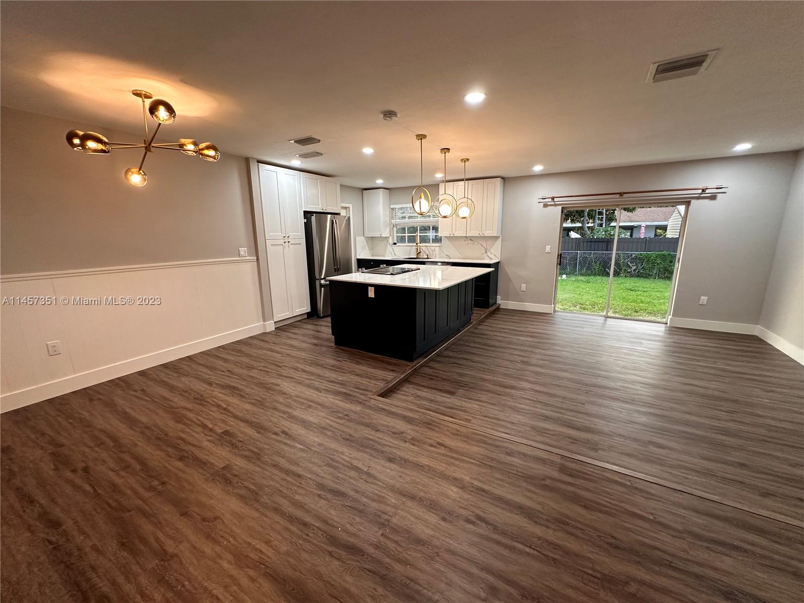 FAIRWAY PINES 2ND ADDN - Residential Lease