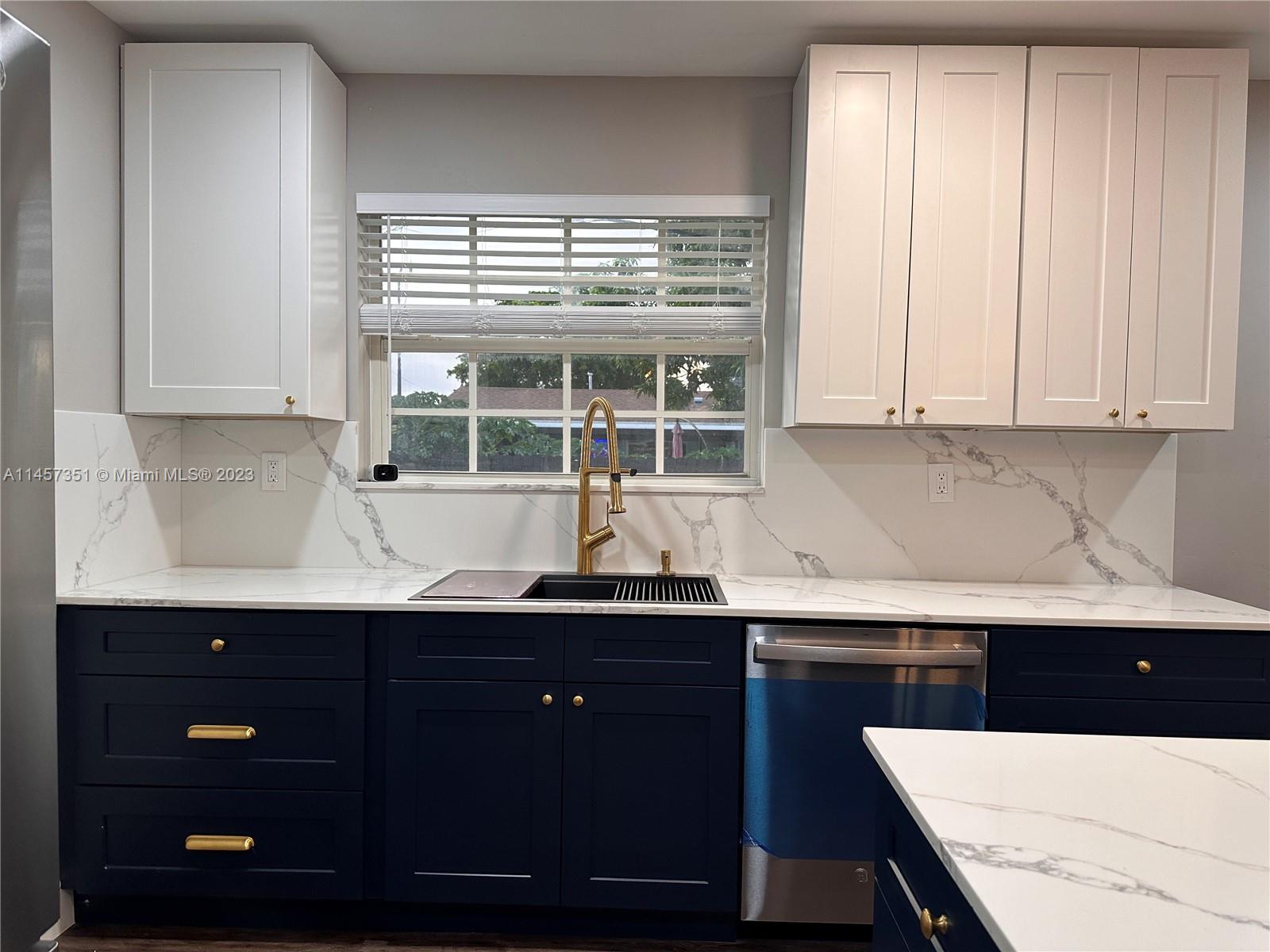 FAIRWAY PINES 2ND ADDN - Residential Lease