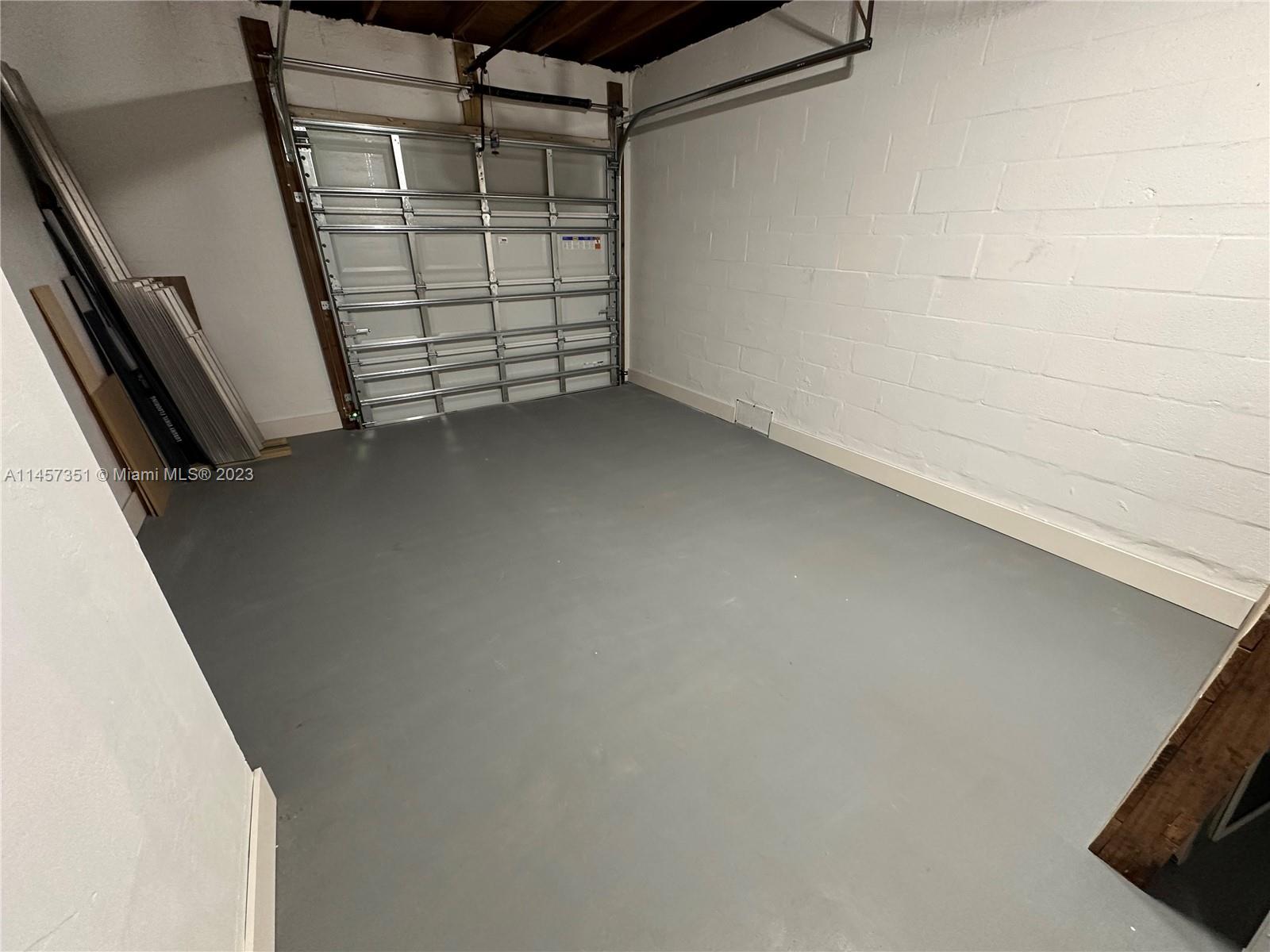 FAIRWAY PINES 2ND ADDN - Residential Lease