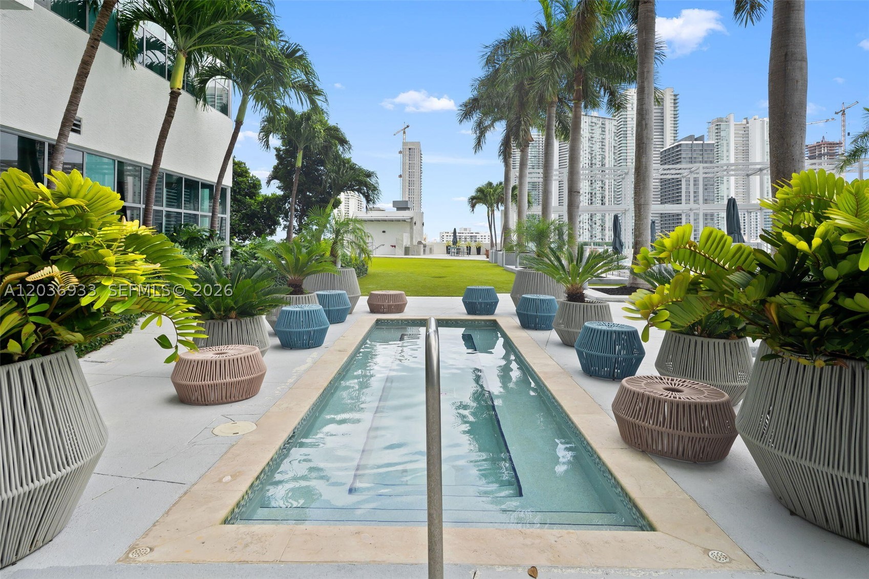 FOUR MIDTOWN MIAMI CONDO - Residential