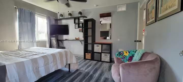 STONE CREEK POINTE A CONDO - Residential