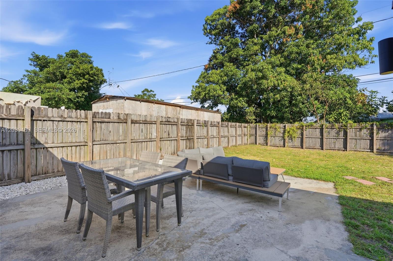LARKDALE - Residential