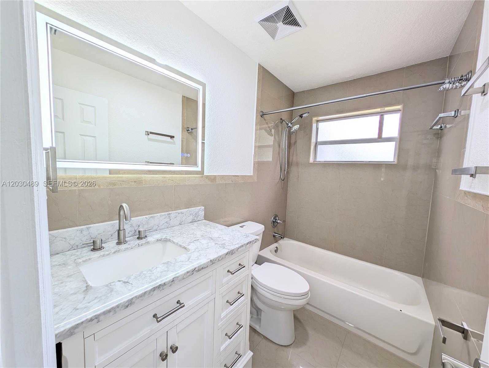 LARKDALE - Residential