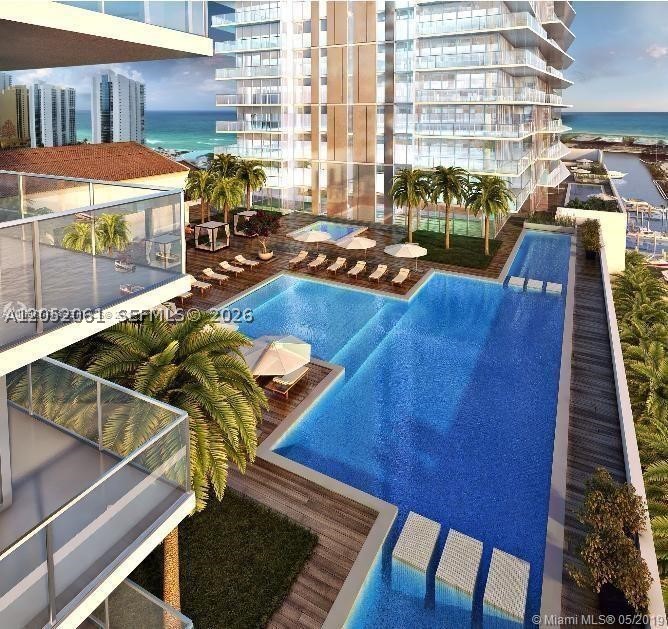PARQUE TOWERS CONDO - Residential