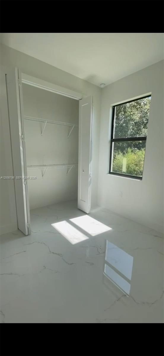 1584 - PORT CHARLOTTE SUB - Residential