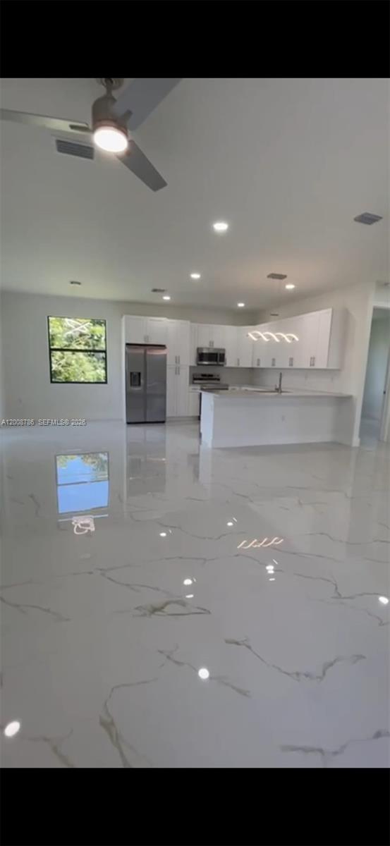1584 - PORT CHARLOTTE SUB - Residential