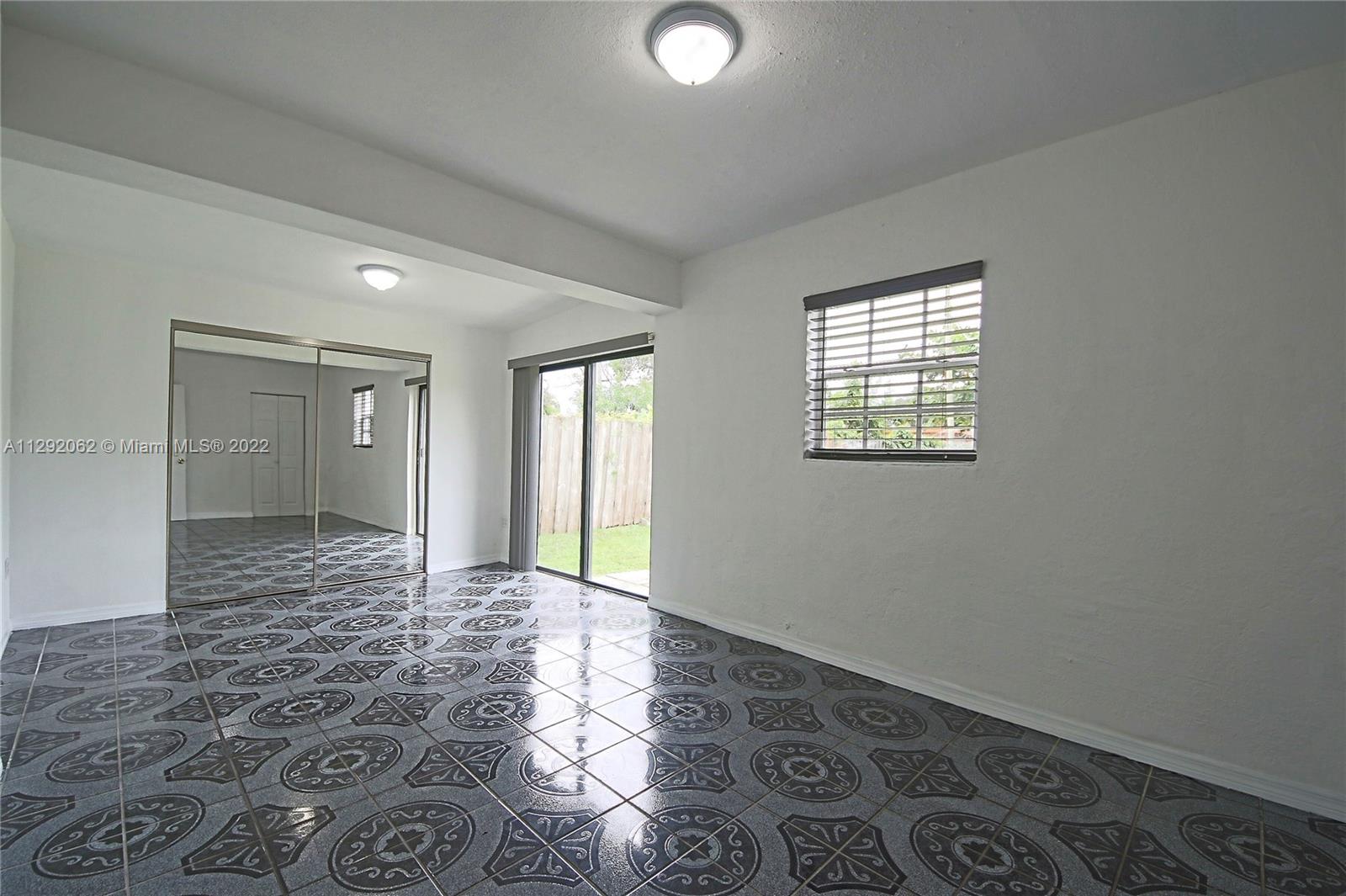 LAKE FOREST SEC 2 - Residential