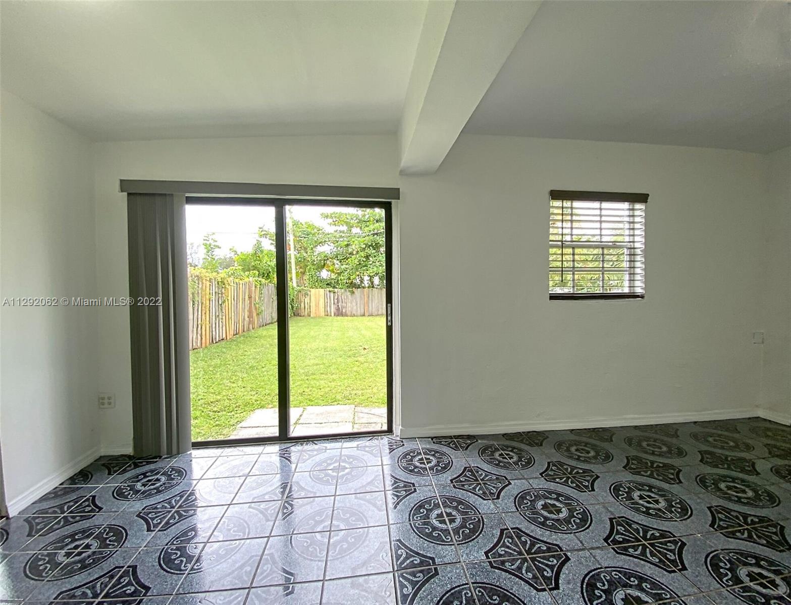 LAKE FOREST SEC 2 - Residential