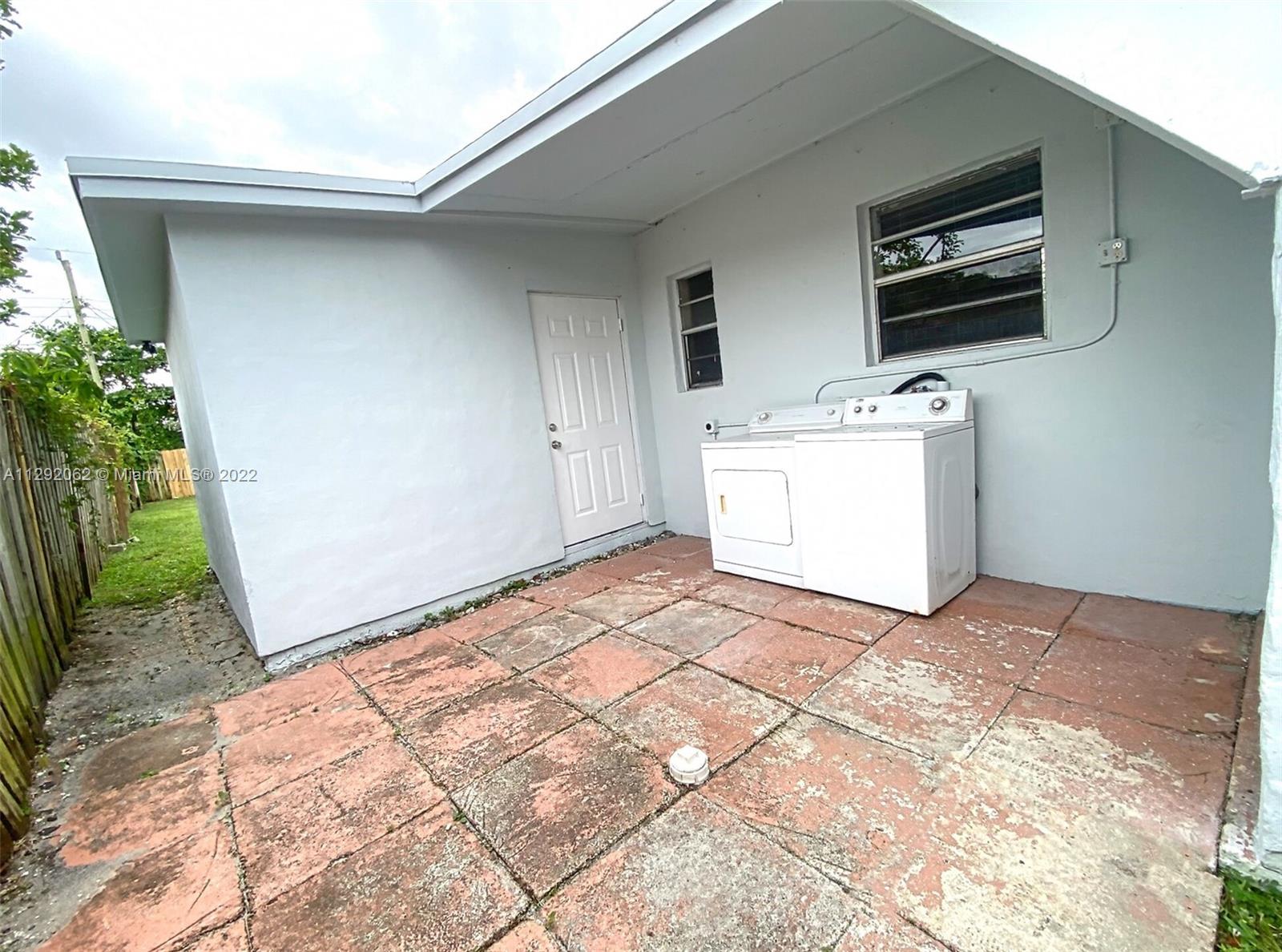 LAKE FOREST SEC 2 - Residential