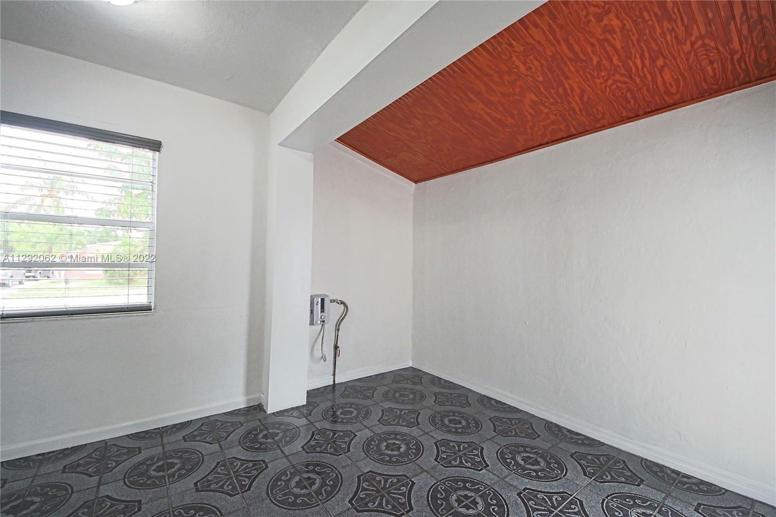 LAKE FOREST SEC 2 - Residential