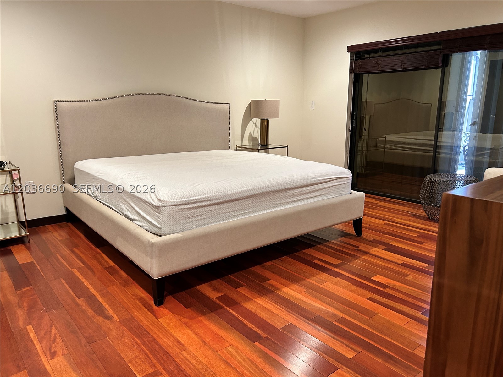 KINGS COURT WEST - Residential Lease