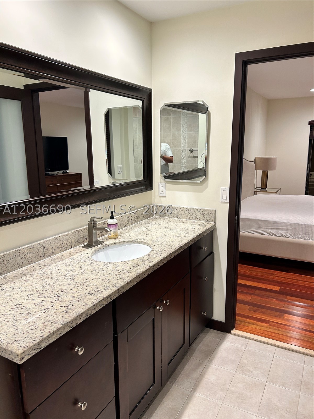 KINGS COURT WEST - Residential Lease