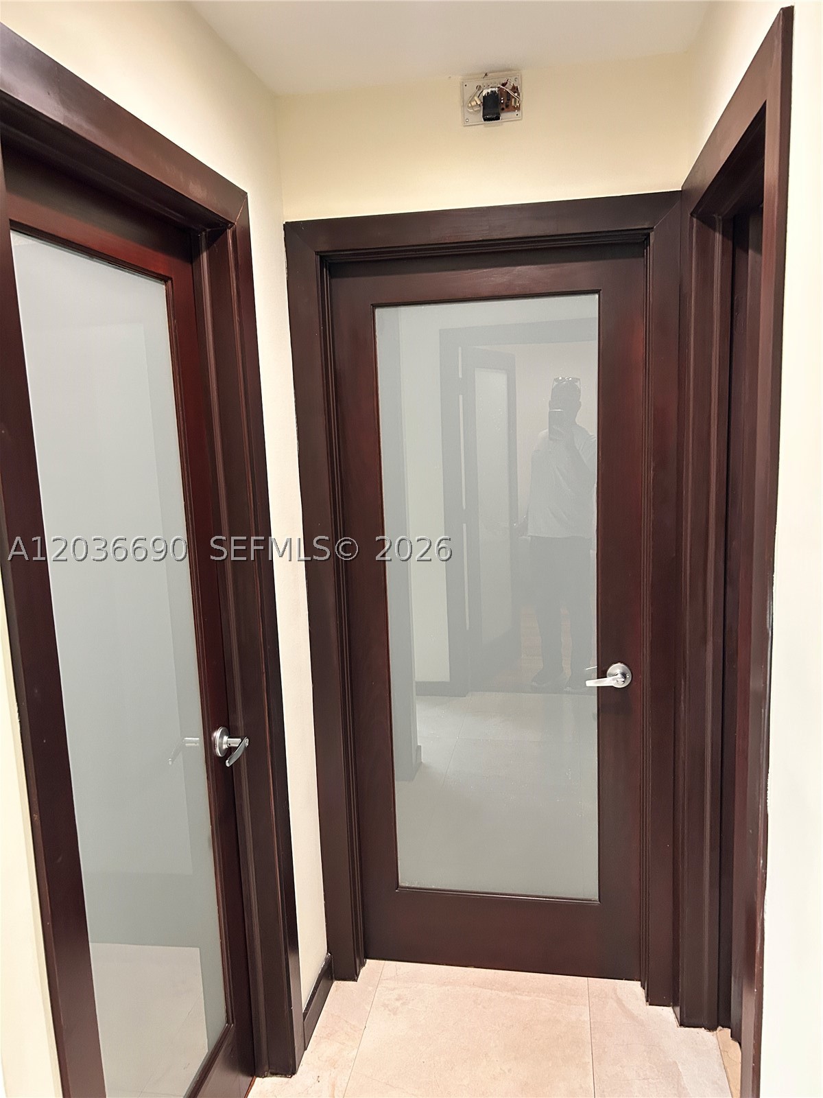 KINGS COURT WEST - Residential Lease