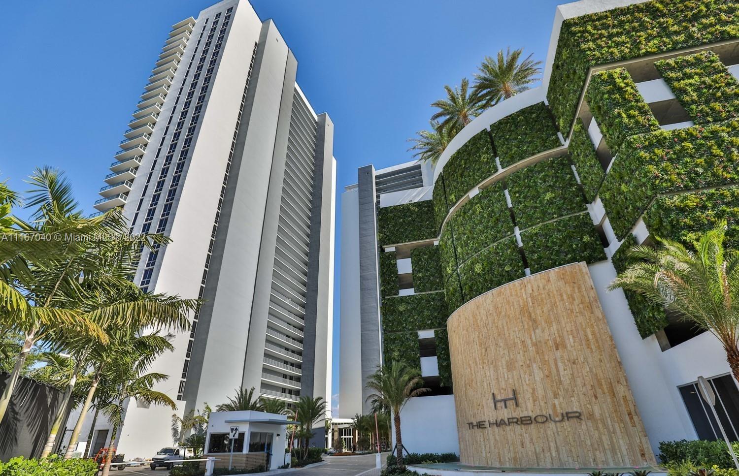 THE HARBOUR NORTH CONDO - Residential