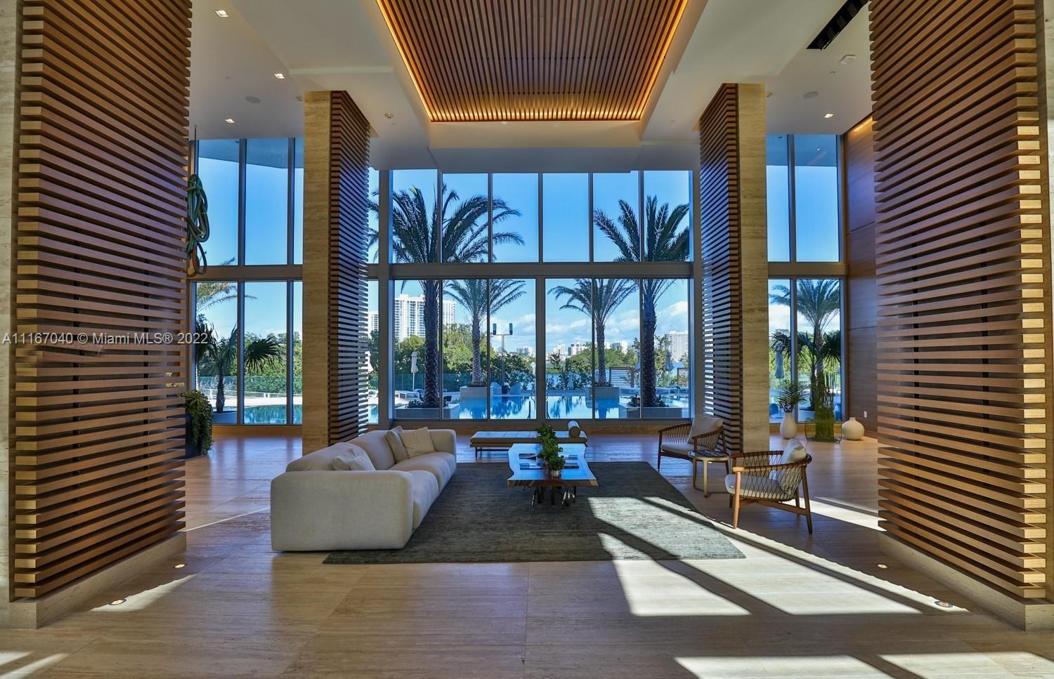 THE HARBOUR NORTH CONDO - Residential
