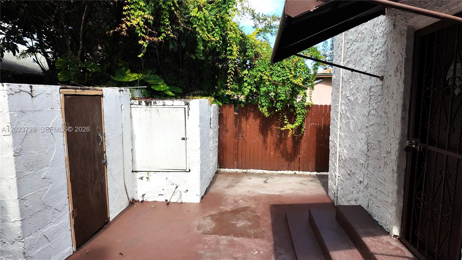 FLORAL PK 1ST AMD - Residential
