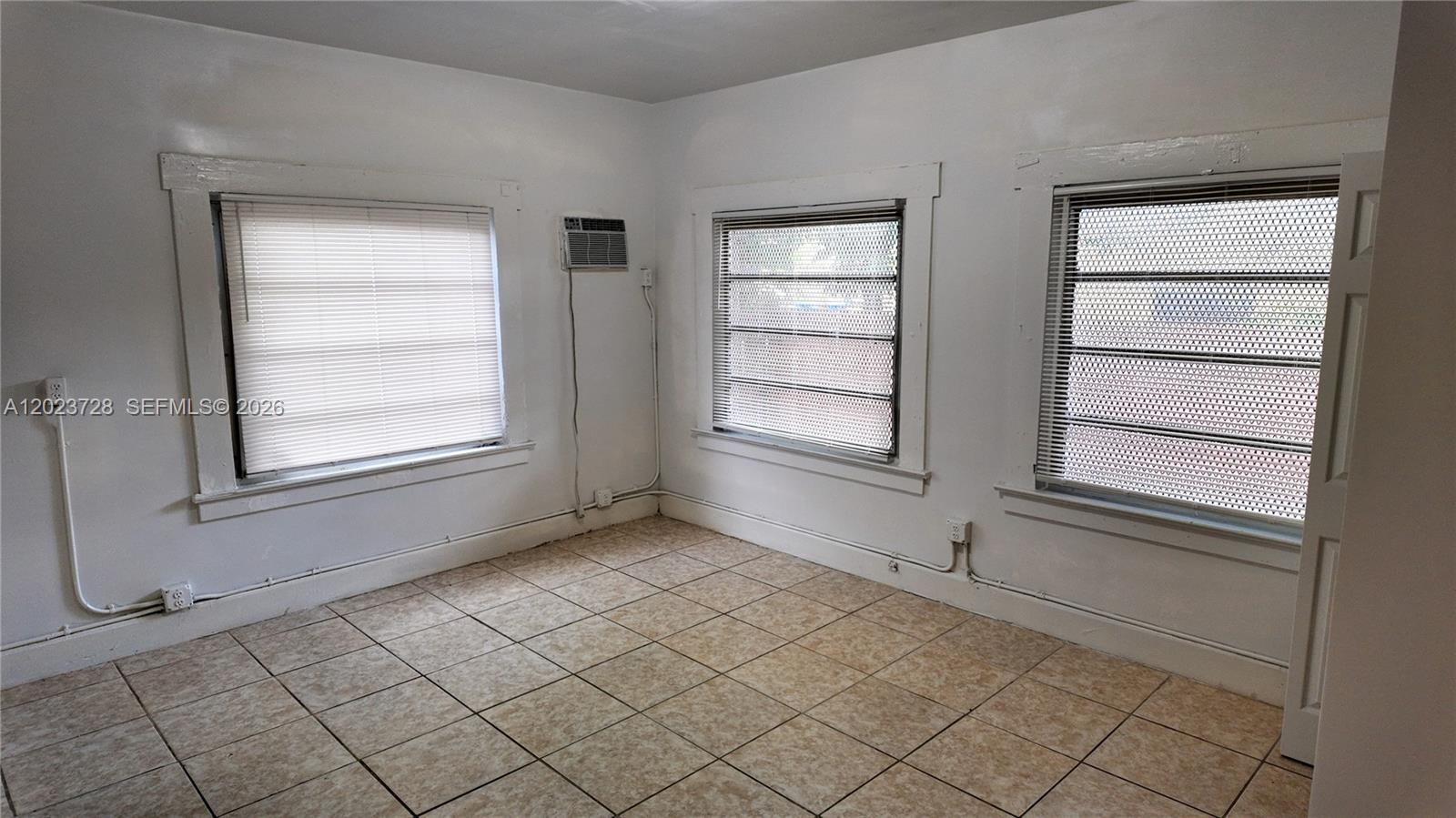 FLORAL PK 1ST AMD - Residential