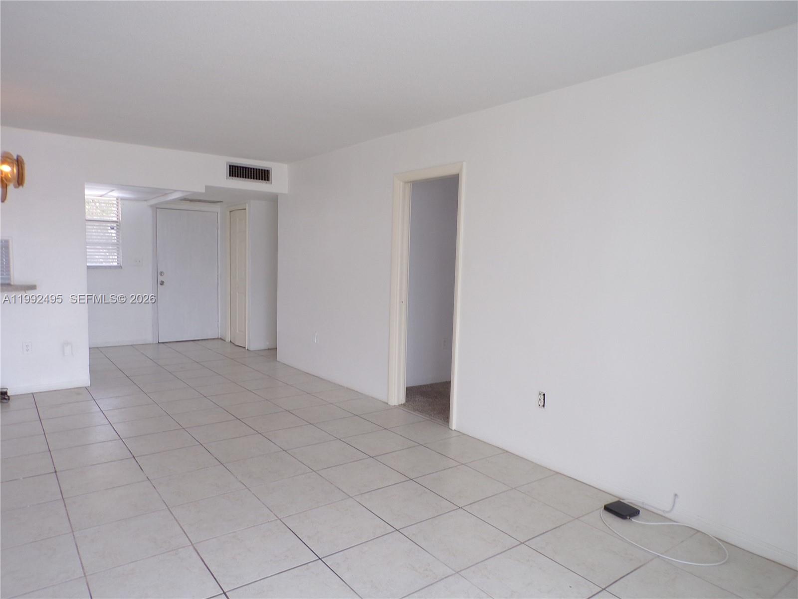 POINT EAST SEC III CONDO - Residential