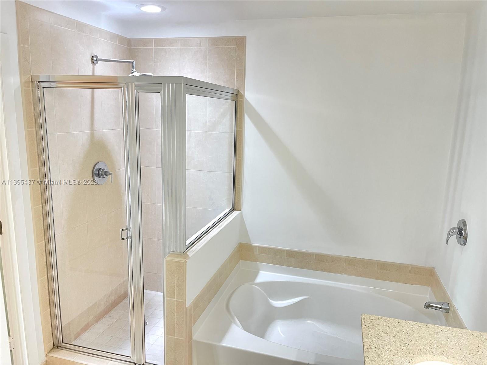 AVENTURA MARINA CONDO NUM - Residential Lease
