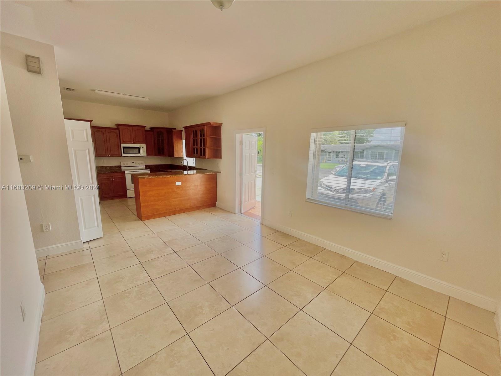 SEMINOLA CITY SEC 2 - Residential Lease