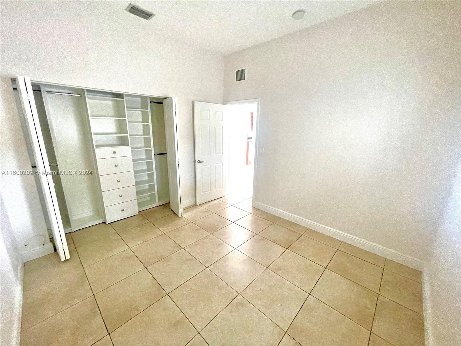 SEMINOLA CITY SEC 2 - Residential Lease