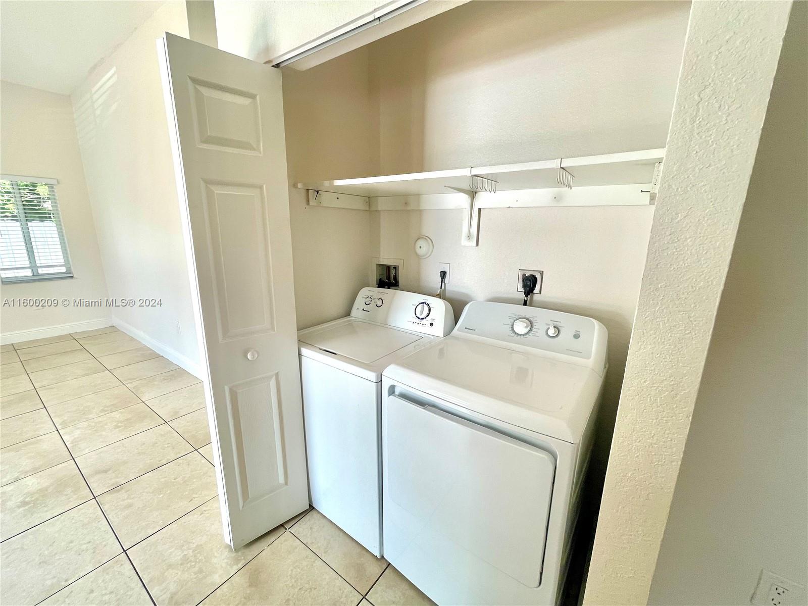 SEMINOLA CITY SEC 2 - Residential Lease