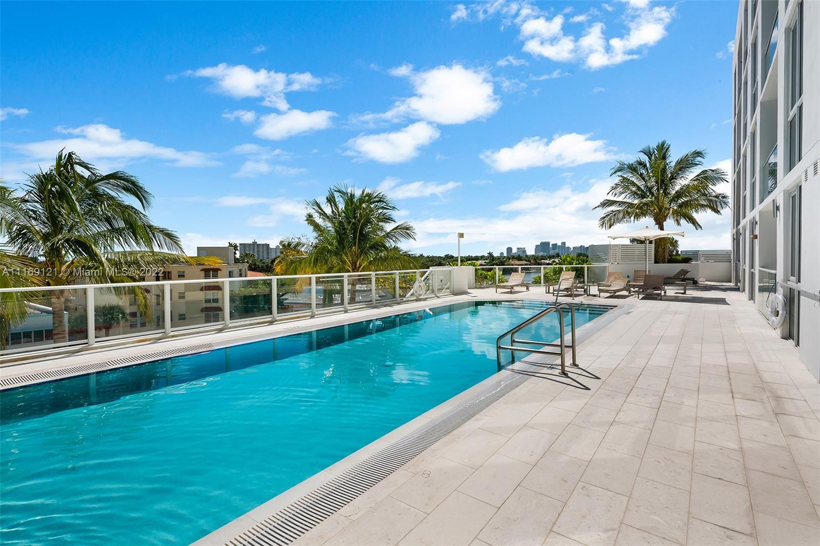 TIFFANY HOUSE CONDO - Residential