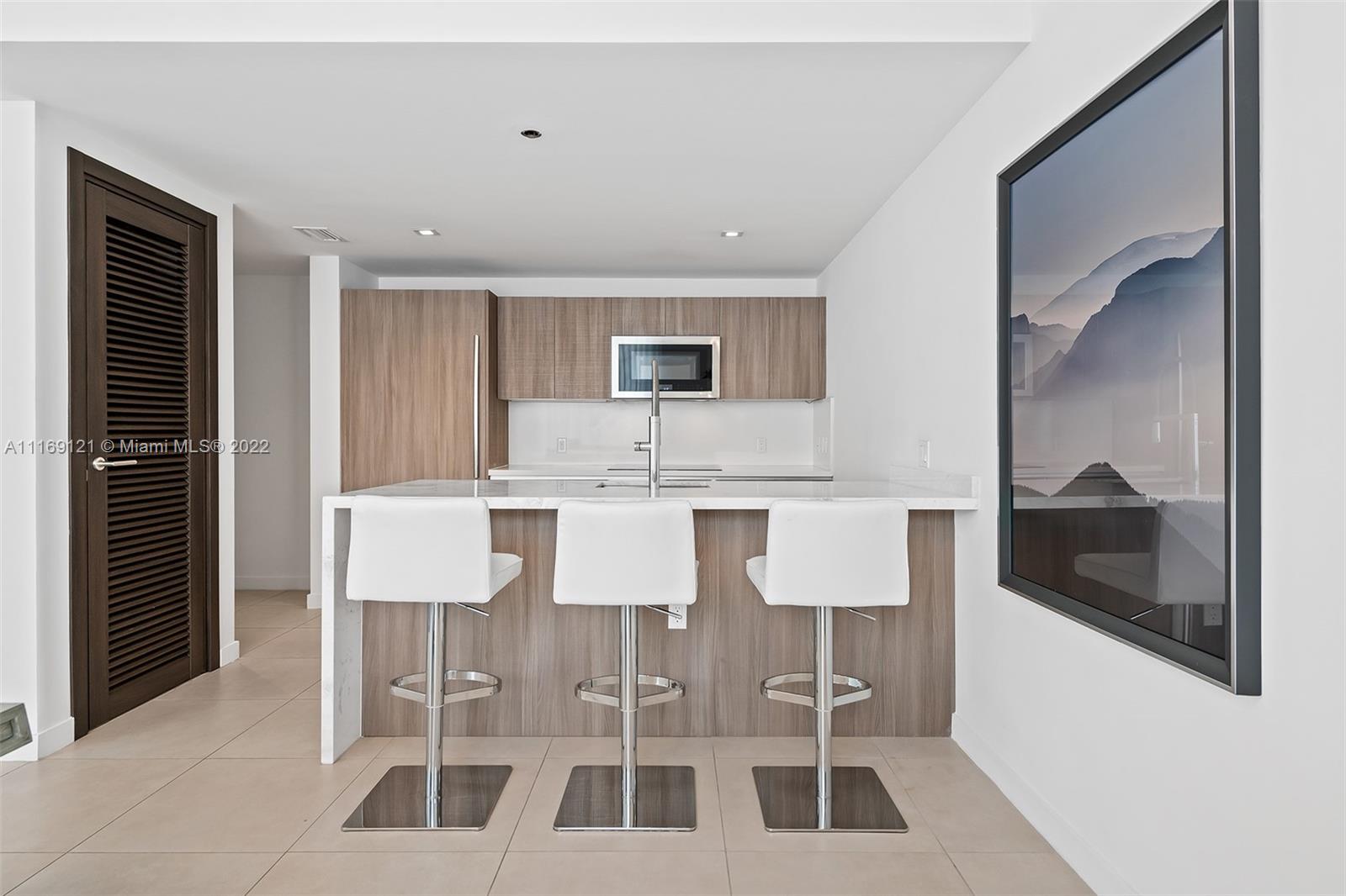 TIFFANY HOUSE CONDO - Residential