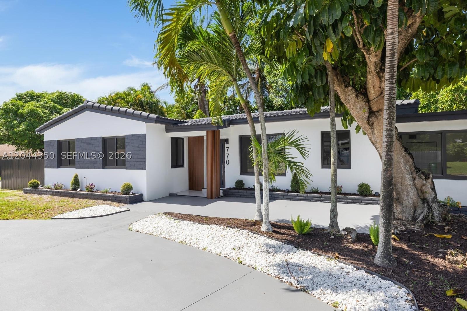PLEASANT VILLAGE - Residential