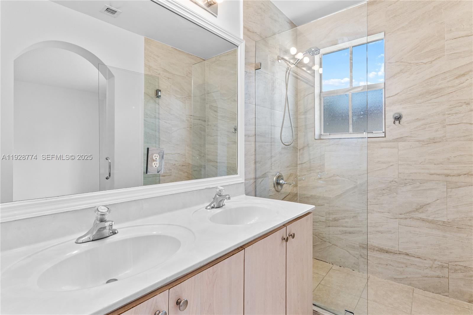 MELROSE POINT CONDO - Residential