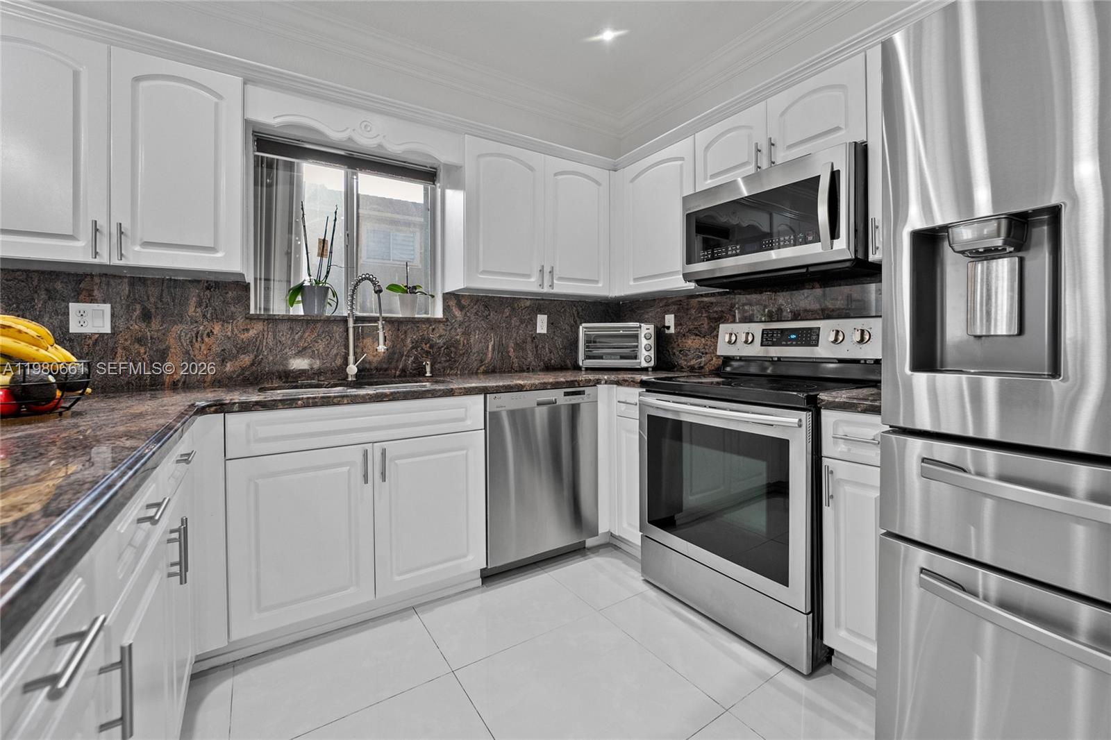 SANTA BARBARA - Residential