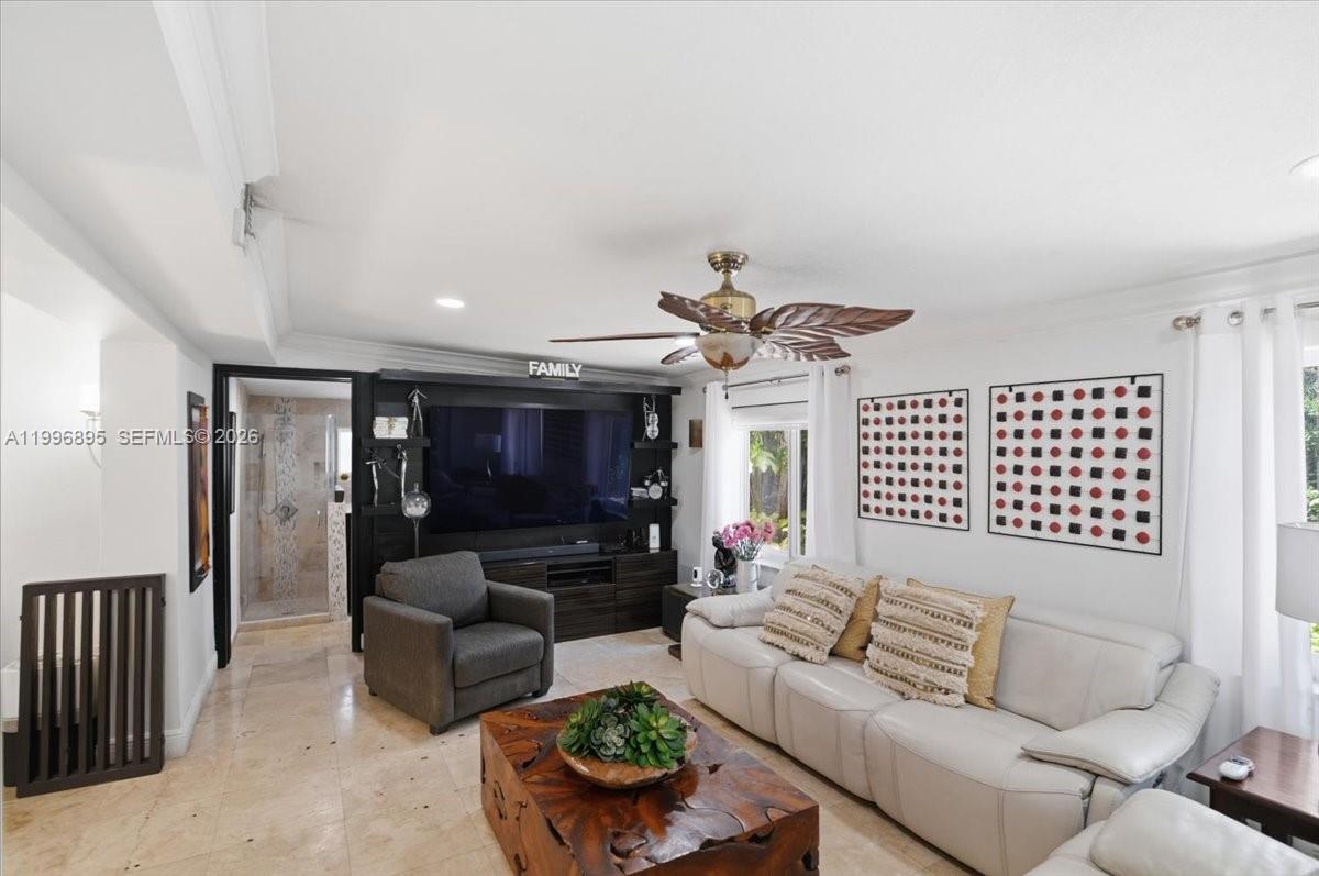 RIVIERA ESTATES 2ND ADDN - Residential