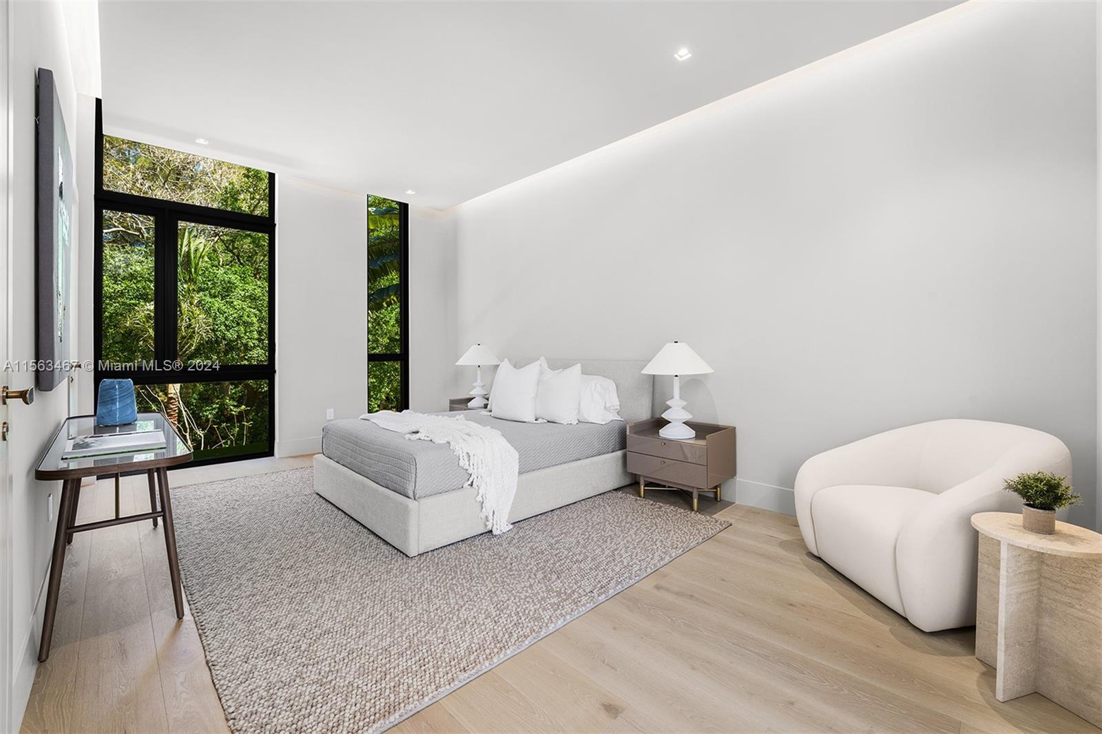 UNIVERSITY PLACE - Residential
