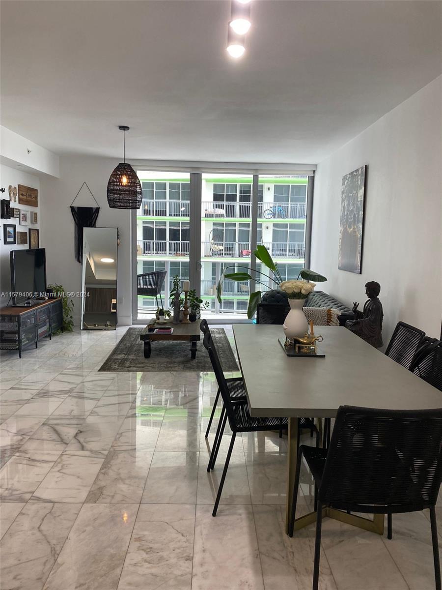ARIA ON THE BAY CONDO - Residential Lease