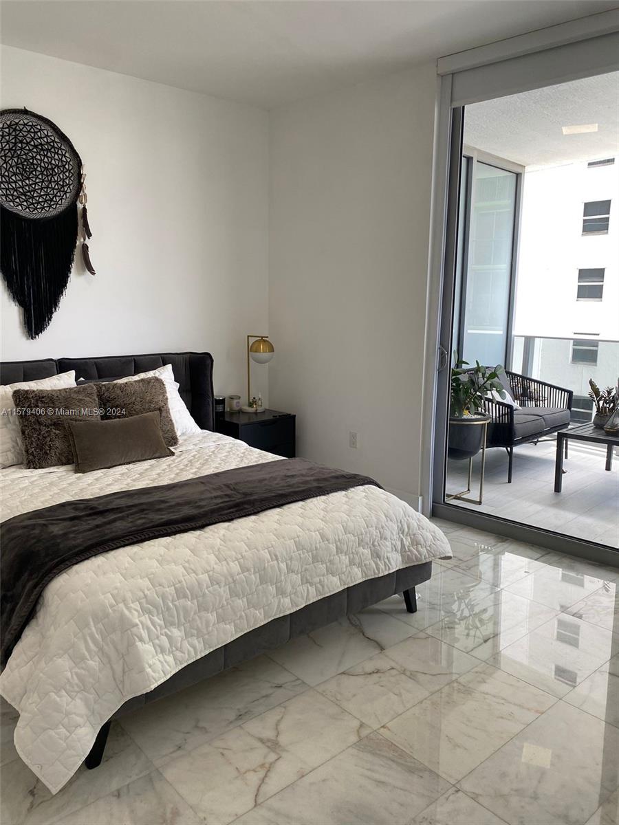 ARIA ON THE BAY CONDO - Residential Lease