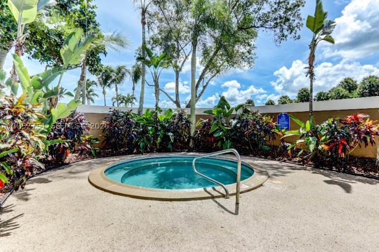 ST ANDREWS PALM BEACH CON - Residential