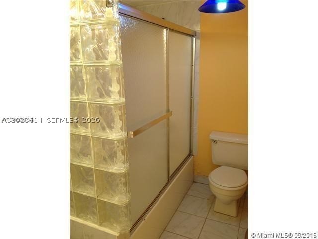 PLAZA OF AMERICAS CONDO - Residential Lease