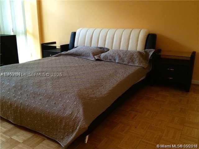 PLAZA OF AMERICAS CONDO - Residential Lease