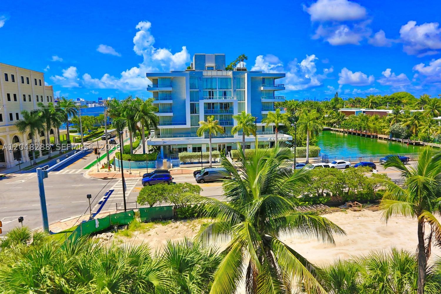 ISLAND MANOR CONDO - SOUT - Residential