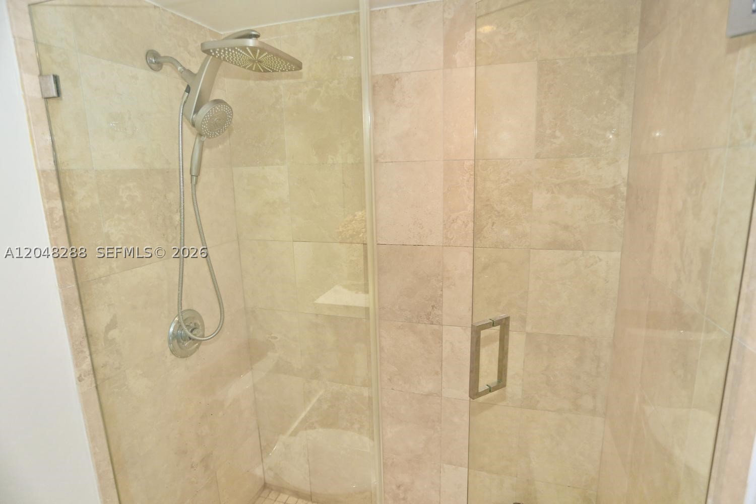ISLAND MANOR CONDO - SOUT - Residential