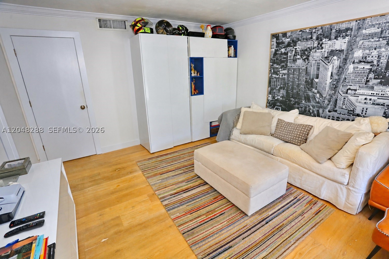 ISLAND MANOR CONDO - SOUT - Residential