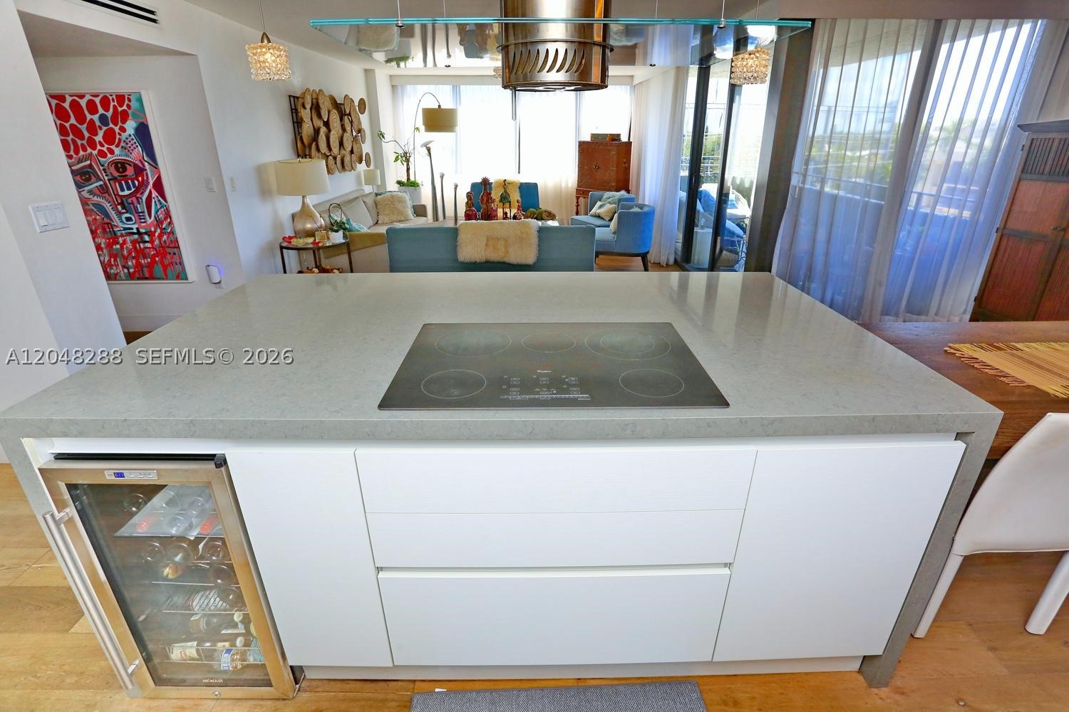 ISLAND MANOR CONDO - SOUT - Residential