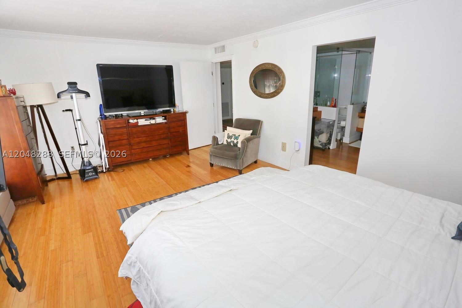 ISLAND MANOR CONDO - SOUT - Residential