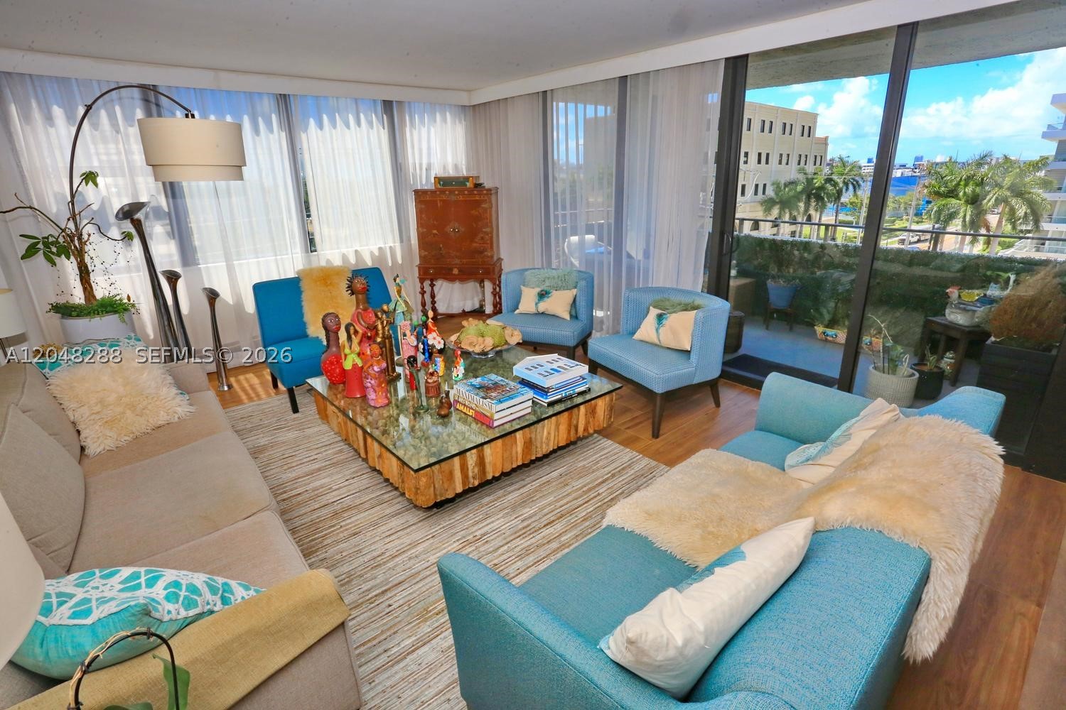 ISLAND MANOR CONDO - SOUT - Residential