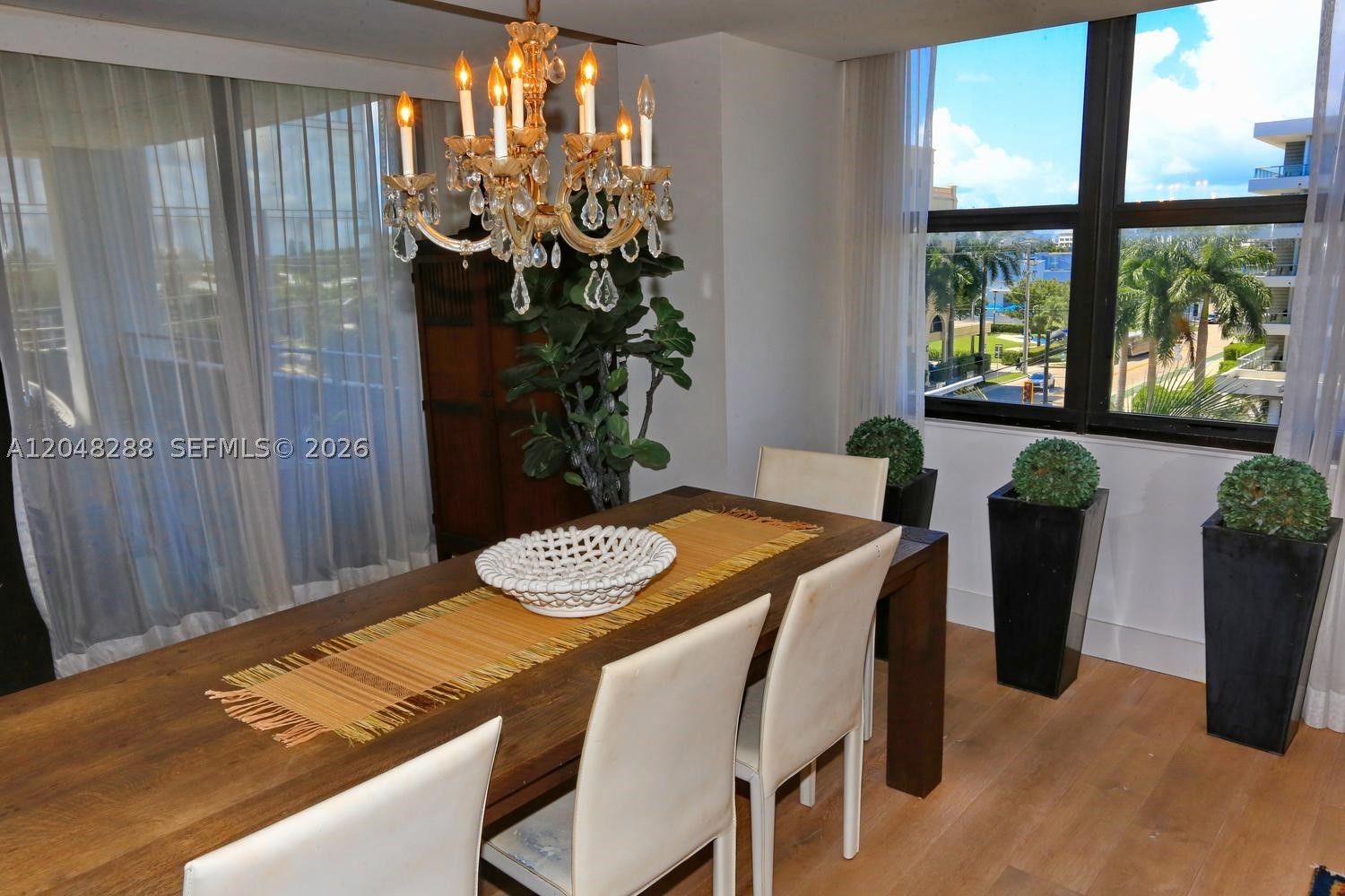 ISLAND MANOR CONDO - SOUT - Residential