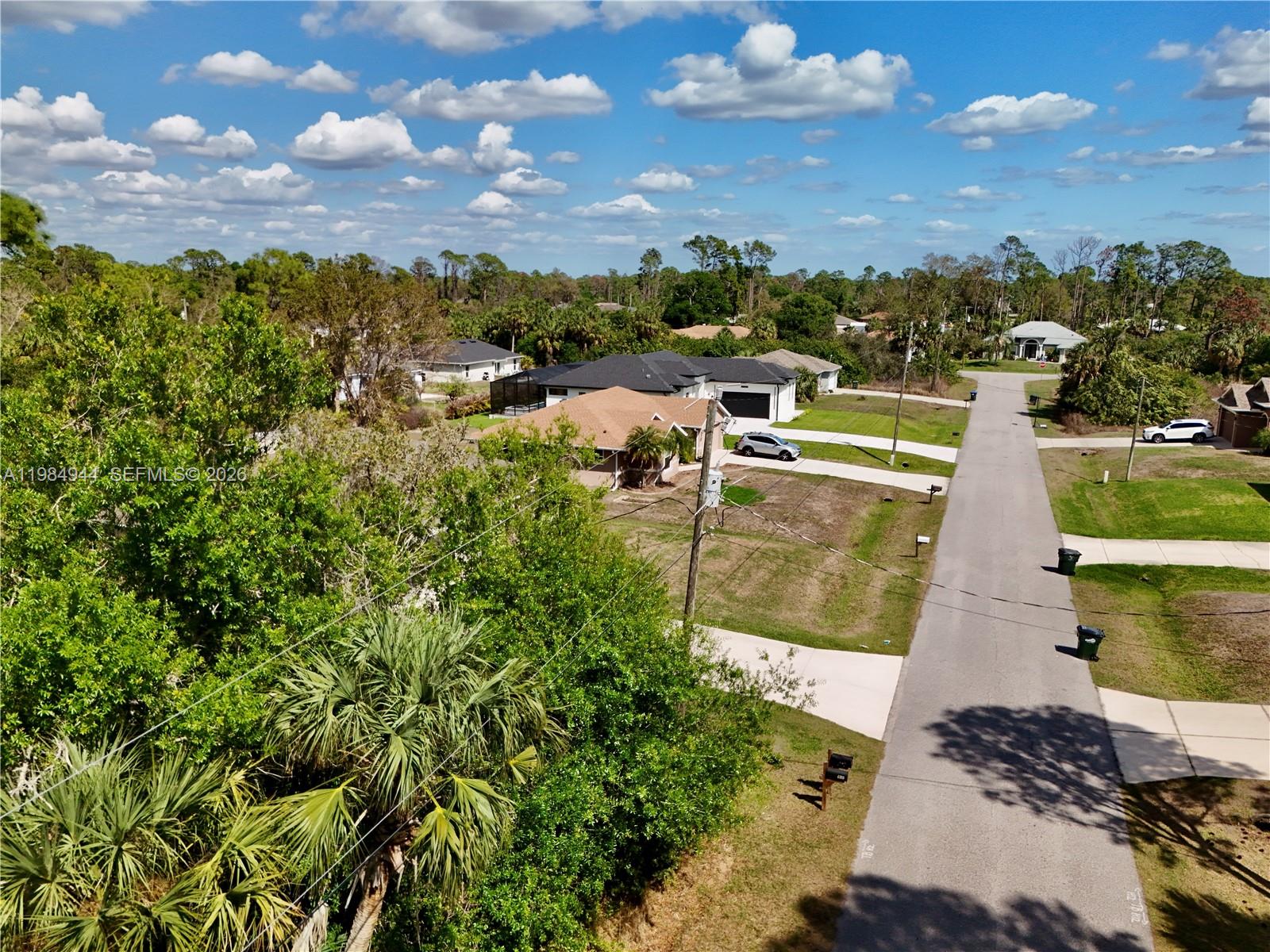 PORT CHARLOTTE - Land